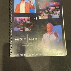 Könyv, amint azt Van der Valk Hotel Utrecht az iLost segítségével jelentette.