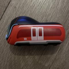 A toy "Red train DB", segons s'ha informat a iLost