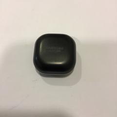 Earplug holder, as reported by Qbuzz U-OV using iLost