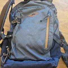 Táska, amint azt GVB az iLost segítségével jelentette.