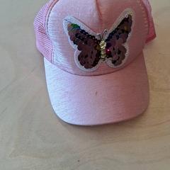 Baseball sapka, amint azt IKEA Lyon Grand Parilly az iLost segítségével jelentette.