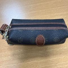 Peňaženka Kleingeld, ako bolo nahlásené VITAZ campus Sint-Niklaas pomocou iLost