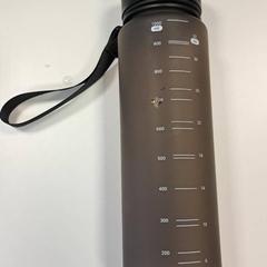 Ur botila, gisa salatu by Breda University of Applied Sciences Mgr. Hopmansstraat iLost erabiliz