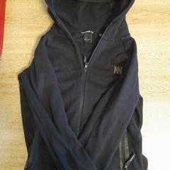 Vest, segons ha informat Dolfinarium mitjançant iLost