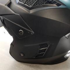 Přilba Zwart, jak nahlášeno Arriva Friesland / Groningen pomocí iLost