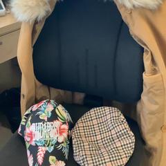 Roupa Clothes, segundo informou MEININGER Hotel Budapest Great Market Hall usando iLost