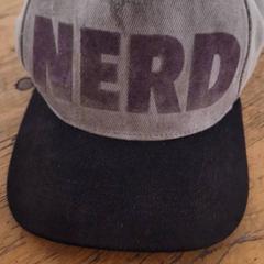 Gorra, ha sido reportado por Bospop con iLost