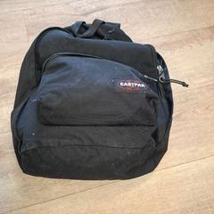 Mochila, ha sido reportado por EBS OV Poeldijk con iLost