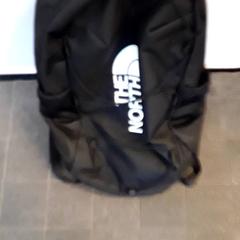Mochila Zwart, segundo informou EBS Tramplein usando iLost