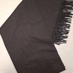 ショール zwart がiLostで Qbuzz DMG によって報告されました