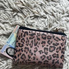 WALLET van Diepen, segons s'ha informat a iLost