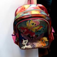 배낭, iLost를 사용하여 Qbuzz ZHN에 보고됨