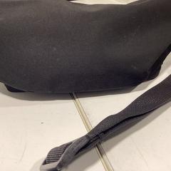 Bum taška Zwart-060326 VERK, ako bolo nahlásené Ziggo Dome pomocou iLost