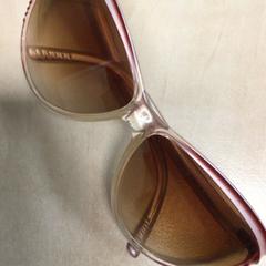 Sunglasses, as reported by Haaglanden Medisch Centrum using iLost