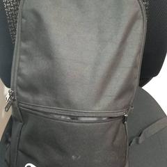 Poltsa, gisa salatu by allGo Almere iLost erabiliz