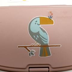 Schoolgerief - Brooddoos, a été signalé par Centraal magazijn utilisant iLost