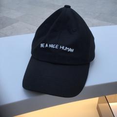 Zwarte pet black hat, as reported by Rijksmuseum using iLost