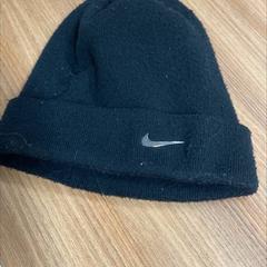 Beanie black, som rapportert av Vrije Universiteit Brussel (VUB) ved bruk av iLost