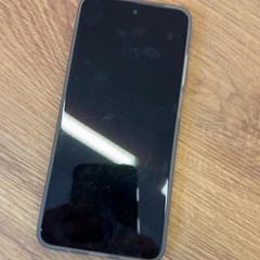 Telefon Motorola, rapporterat av By the Creek med iLost