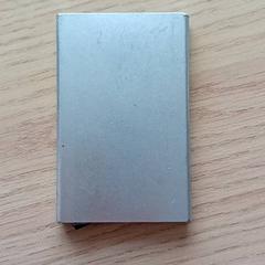 Titular da tarxeta Champagne, segundo informou Regio Limburg - Leuven usando iLost