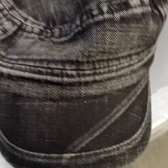 Petje, come riportato da Qbuzz GD Groningen HS utilizzando iLost