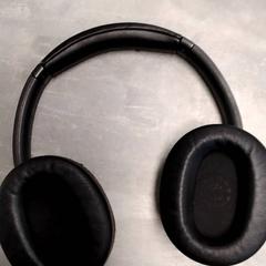 Hörlurar Zwart, rapporterat av Arriva Friesland / Groningen med iLost