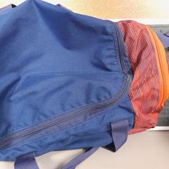 İLost kullanarak TCL tarafından bildirildiği gibi Çanta bleu et rouge