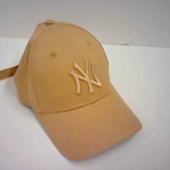 Gorra de beisbol, ha sido reportado por Bobbejaanland con iLost