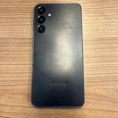 Mobile phone Samsung - zwart, as reported by Centraal magazijn using iLost