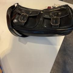 Borsa, come riportato da Gemeente Amsterdam - Bureau Gevonden Voorwerpen utilizzando iLost