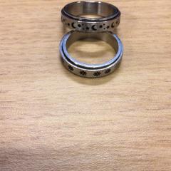 Pierścionki, zgłoszono przez Canisius-Wilhelmina Ziekenhuis przy użyciu iLost