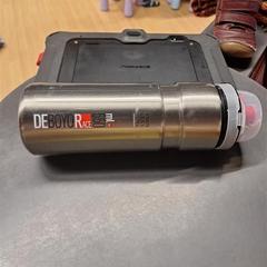 Thermos flaskoa, gisa salatu by IKEA Brno iLost erabiliz