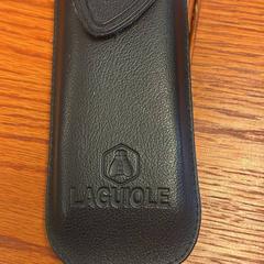 نظارات شمسية zwart، كما تم الإبلاغ عنه بواسطة Centraal magazijn عبر iLost