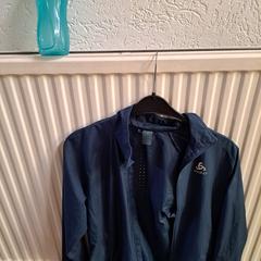 ODLO JACKET, JASJE EN TUPPERWARE FLESE, jak bylo nahlášeno na iLost