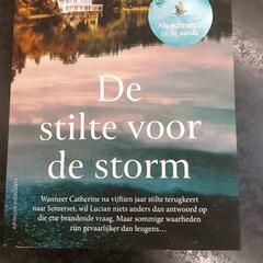 Libro, ha sido reportado por Rotterdam The Hague Airport con iLost