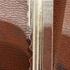 Clefs métal, zoals gemeld door TCL met iLost