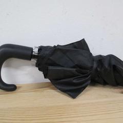 Dáždnik, ako bolo nahlásené IKEA Heerlen pomocou iLost