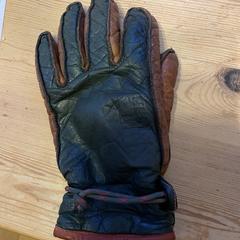 Hestra handschoen, como reportado ao iLost