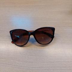 Briller, som rapportert av Centraal magazijn ved bruk av iLost