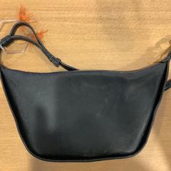 Borsa Pohlmann, come riportato da Gemeente Amsterdam - Bureau Gevonden Voorwerpen utilizzando iLost