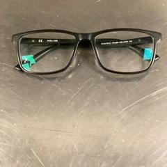 Óculos Black prescription glasses, como reportado por MEININGER Hotel Copenhagen utilizando o iLost
