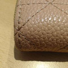 Brieftasche, gemeldet von Walibi Holland über iLost