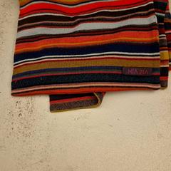 ラグ Verschillende kleur がiLostで Mauritshuis Den Haag によって報告されました