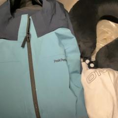 Chaqueta, segundo informou MEININGER Hotel Copenhagen usando iLost