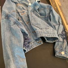 Jasje, ako bolo nahlásené Panama Amsterdam pomocou iLost