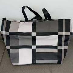 Bolsa - handtas, ha sido reportado por Regio Antwerpen - Brussel con iLost