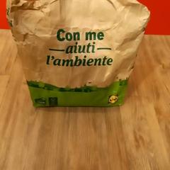 Bolsa, ha sido reportado por Arriva Limburg Noord con iLost