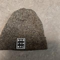 Odzież - Muts grijs, zgłoszono przez Centraal magazijn przy użyciu iLost