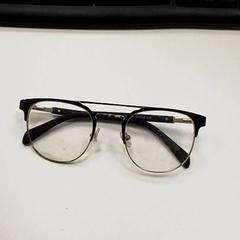 Okuliare, ako bolo nahlásené ilévia pomocou iLost