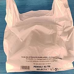 Borsa - Met haar accessoires, come riportato da Centraal magazijn utilizzando iLost